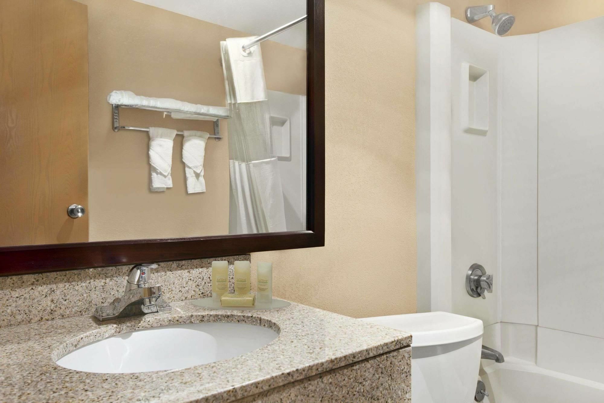 Quality Inn & Suites Silverton Kültér fotó