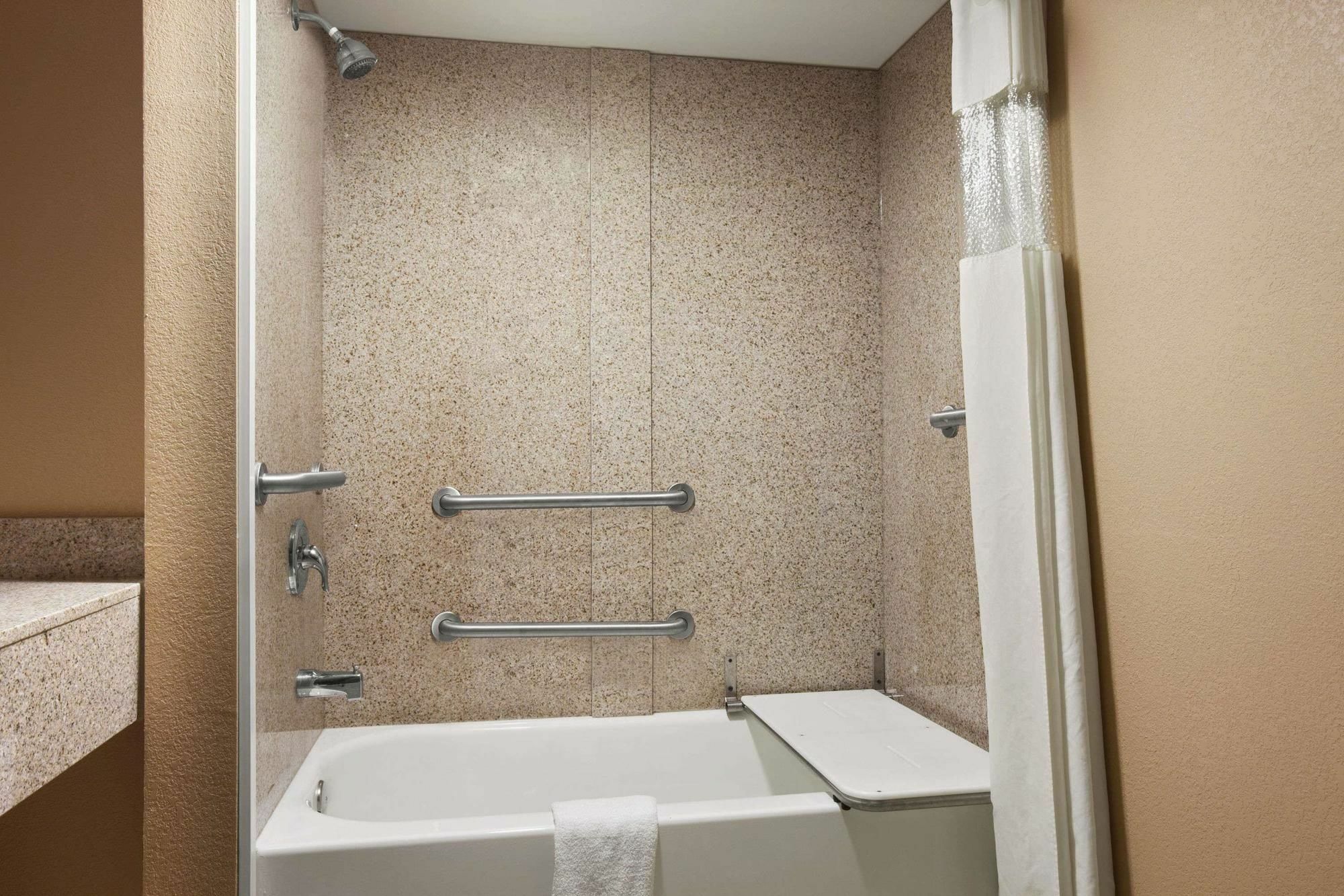Quality Inn & Suites Silverton Kültér fotó